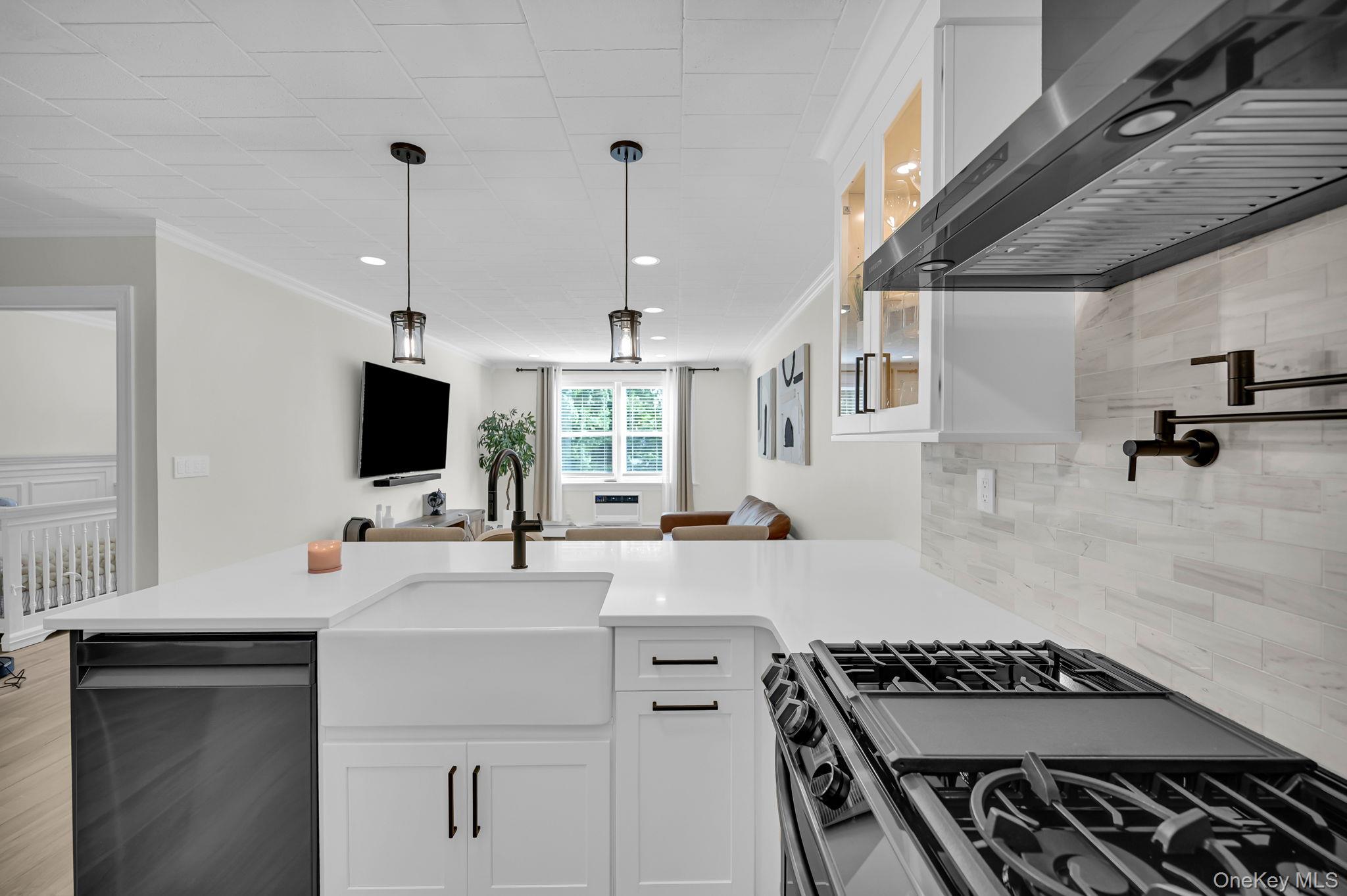 510 Midland Ave # 1H, Yonkers, NY 10704