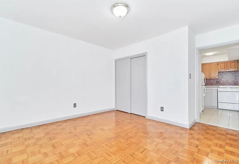 5611 Van Cleef Street, Corona, NY 11368