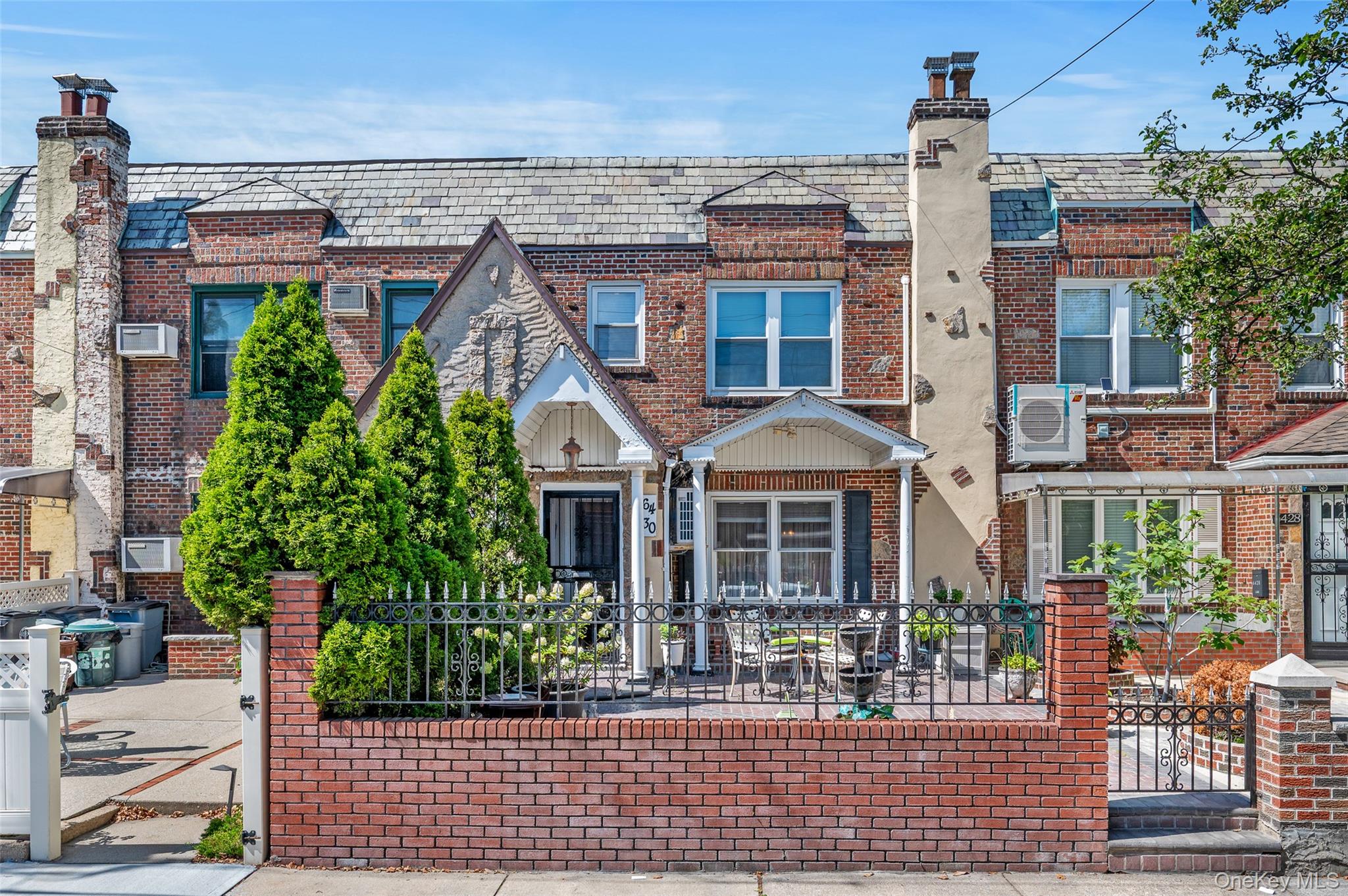 64-30 83rd Place, Middle Village, NY 11379