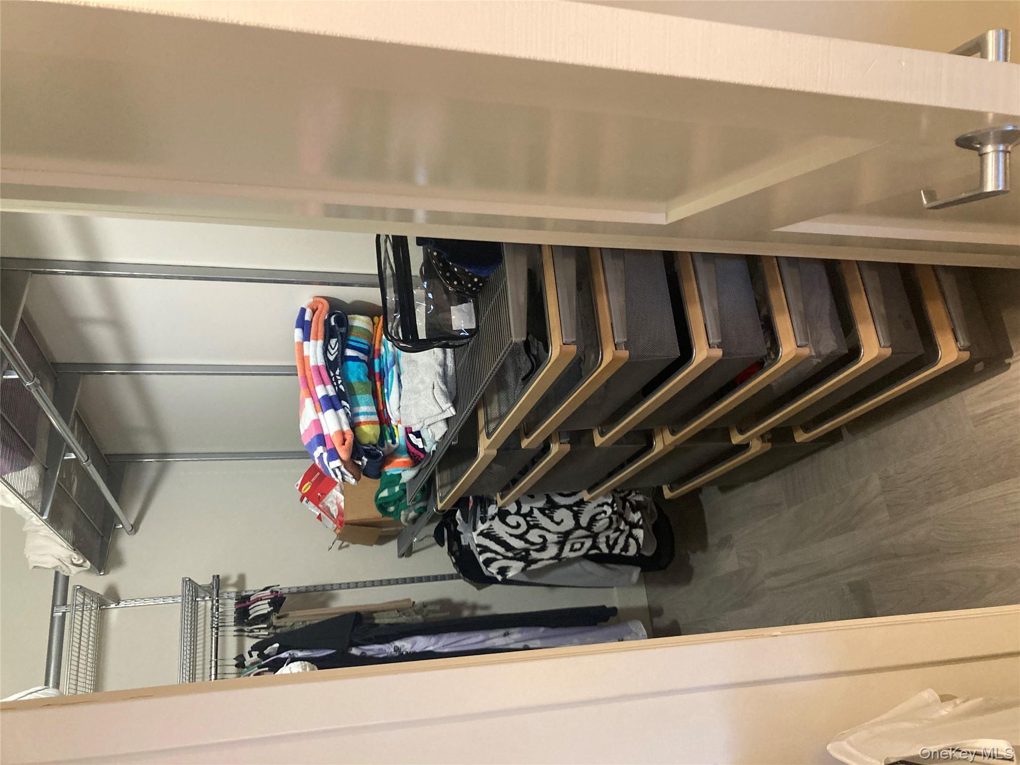 780 W Broadway # 3G, Long Beach, NY 11561