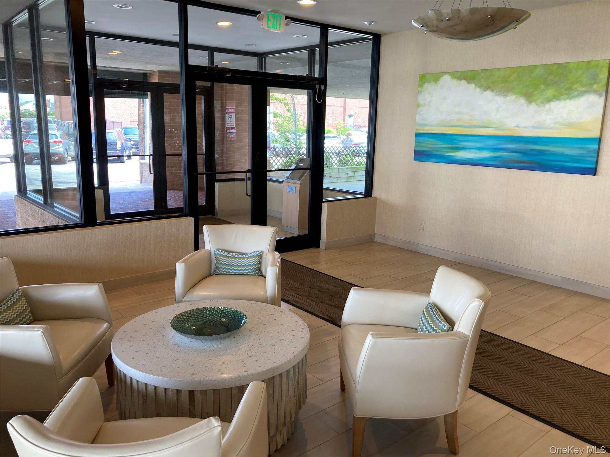 780 W Broadway # 3G, Long Beach, NY 11561