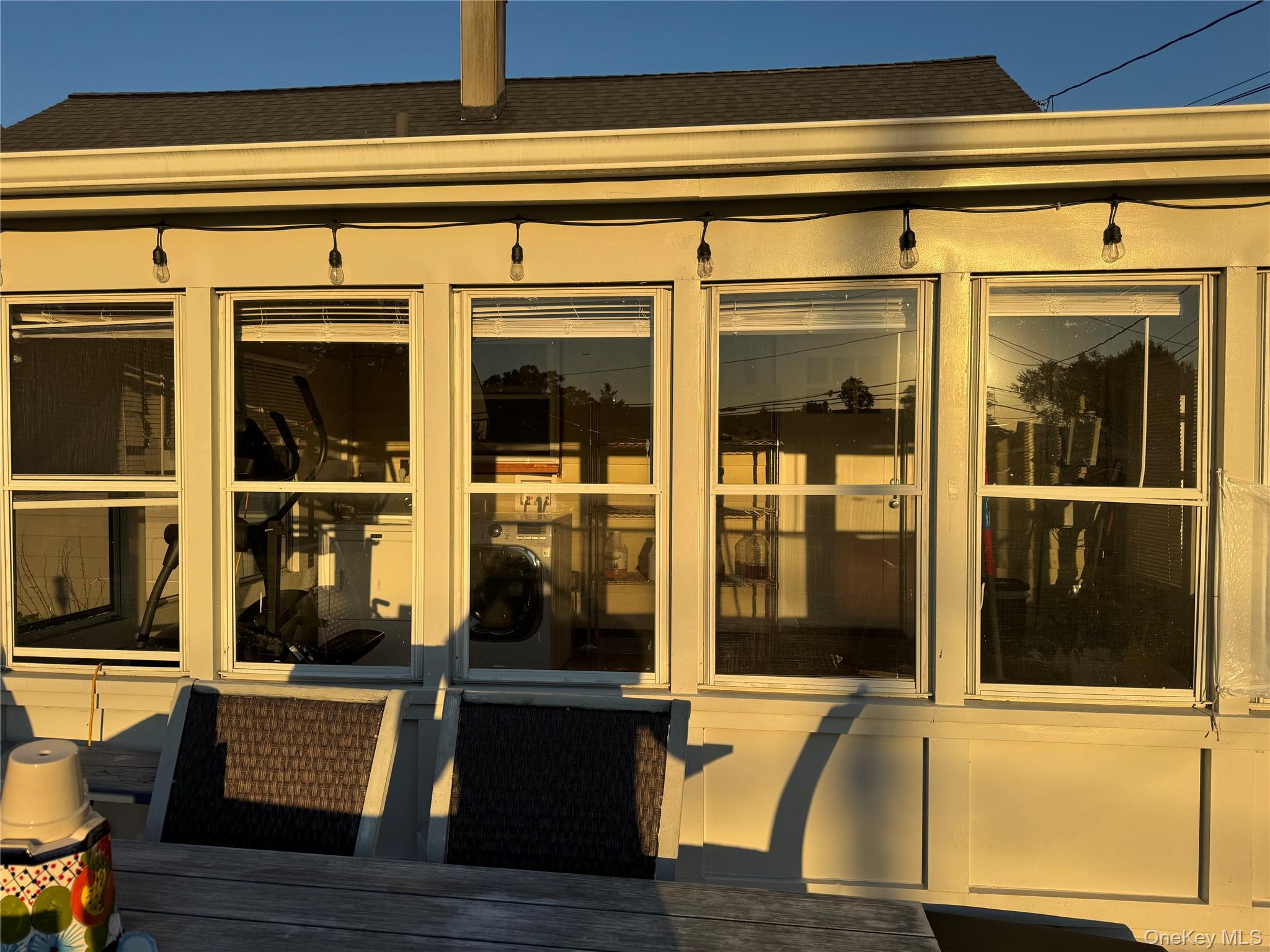 658 Wyngate Drive E, Valley Stream, NY 11580