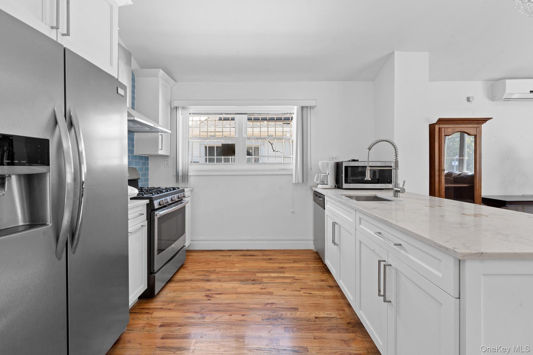 10541 Seaview Avenue, Brooklyn, NY 11236