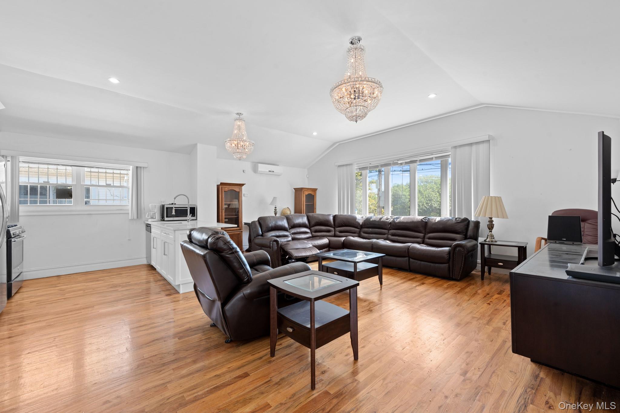 10541 Seaview Avenue, Brooklyn, NY 11236