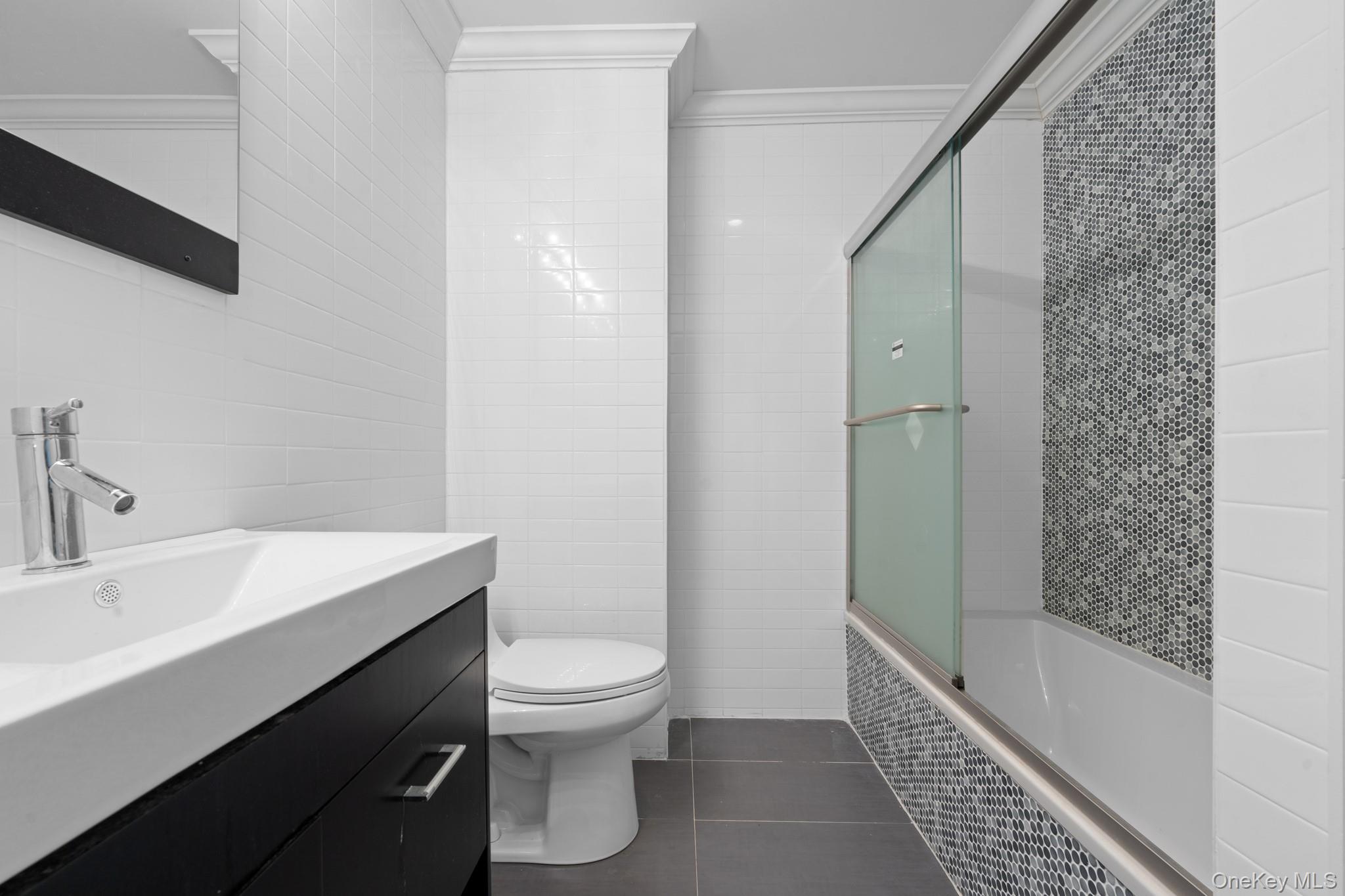 10541 Seaview Avenue, Brooklyn, NY 11236