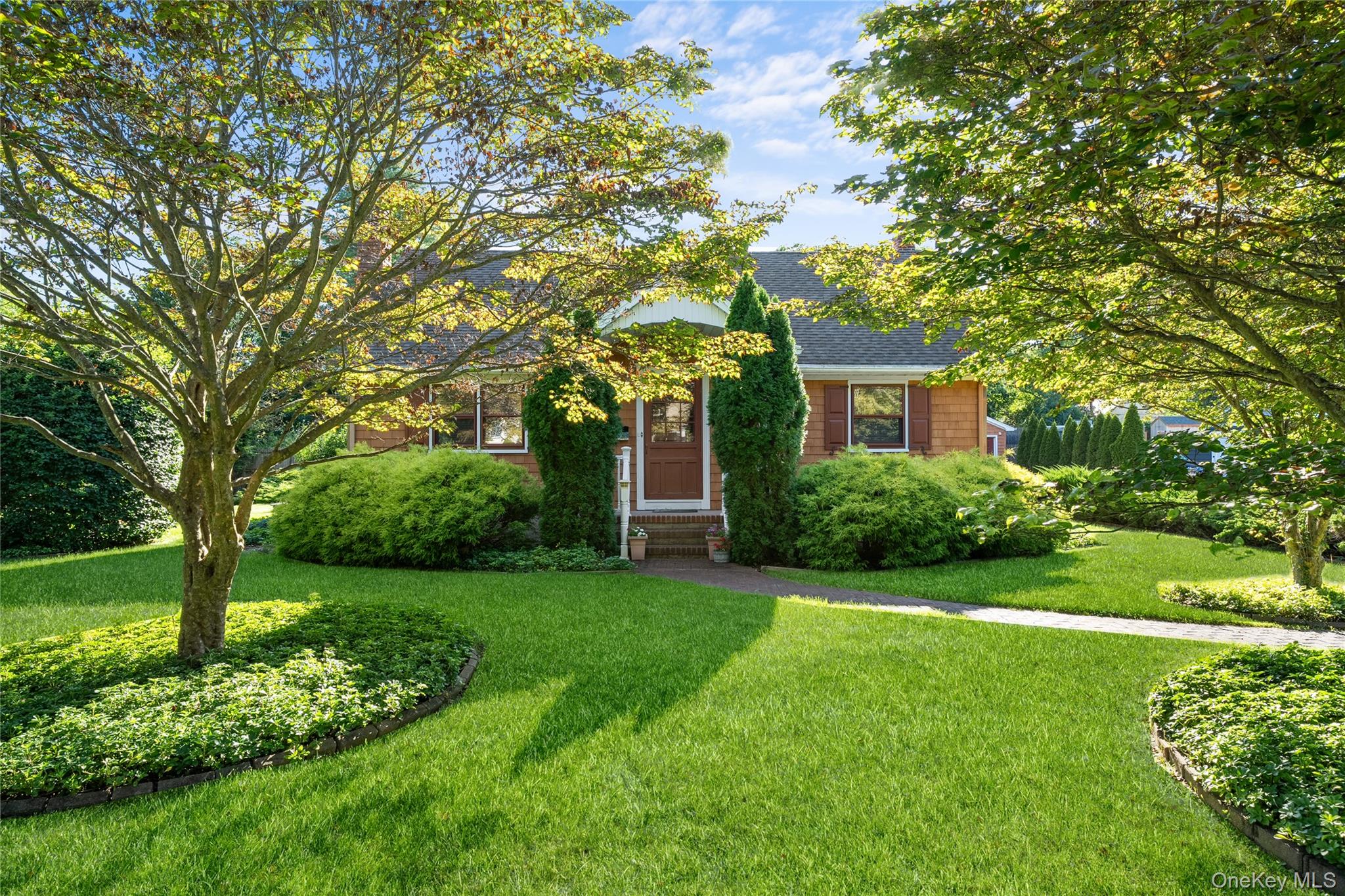 839 Pondview Road, Riverhead, NY 11901