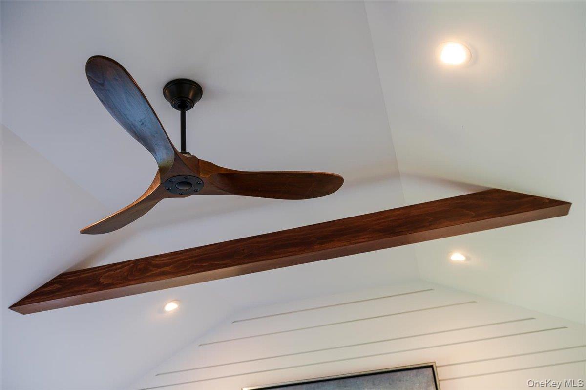 5 Fleetwood Drive, Huntington Bay, NY 11743