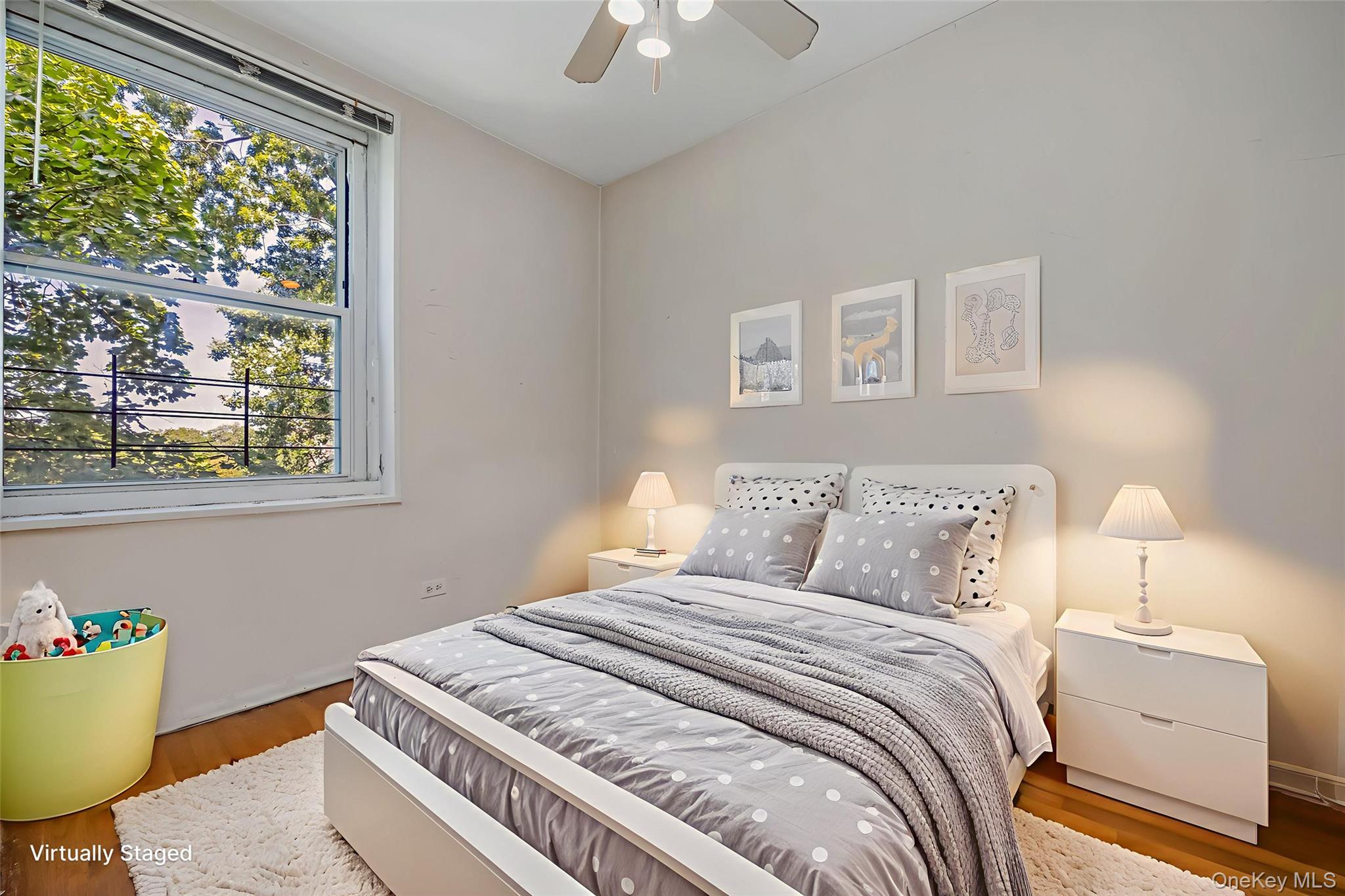 211-10 18th Avenue # 4G, Bayside, NY 11360