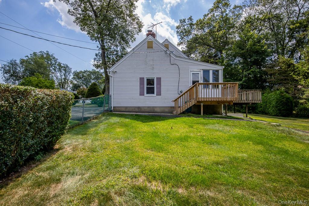 85 Lt Cox Drive, Pearl River, NY 10965