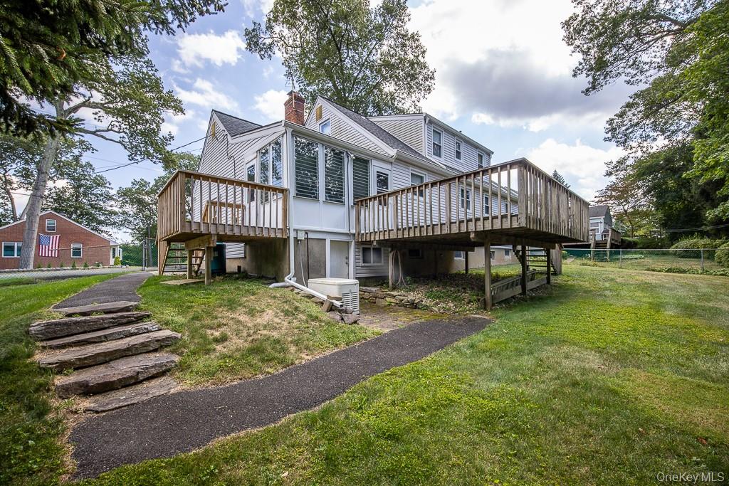 85 Lt Cox Drive, Pearl River, NY 10965