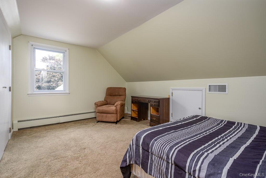 85 Lt Cox Drive, Pearl River, NY 10965