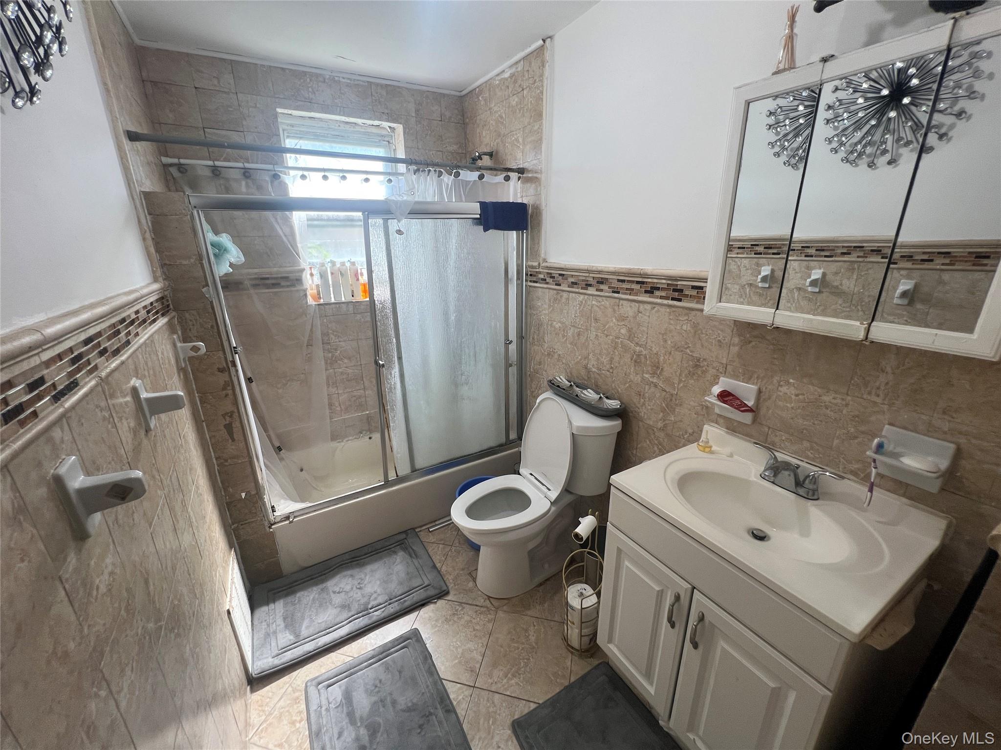 3316 Radcliff Avenue, Bronx, NY 10469