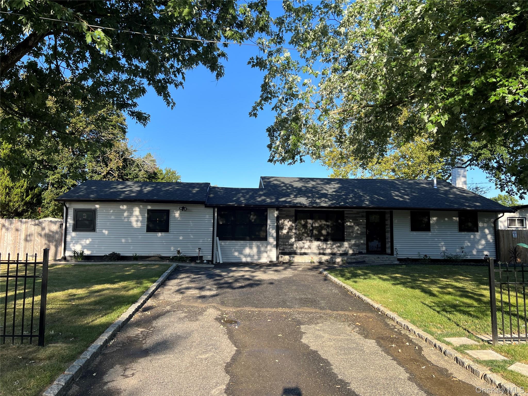 1553 Potter Boulevard # 1, Bay Shore, NY 11706