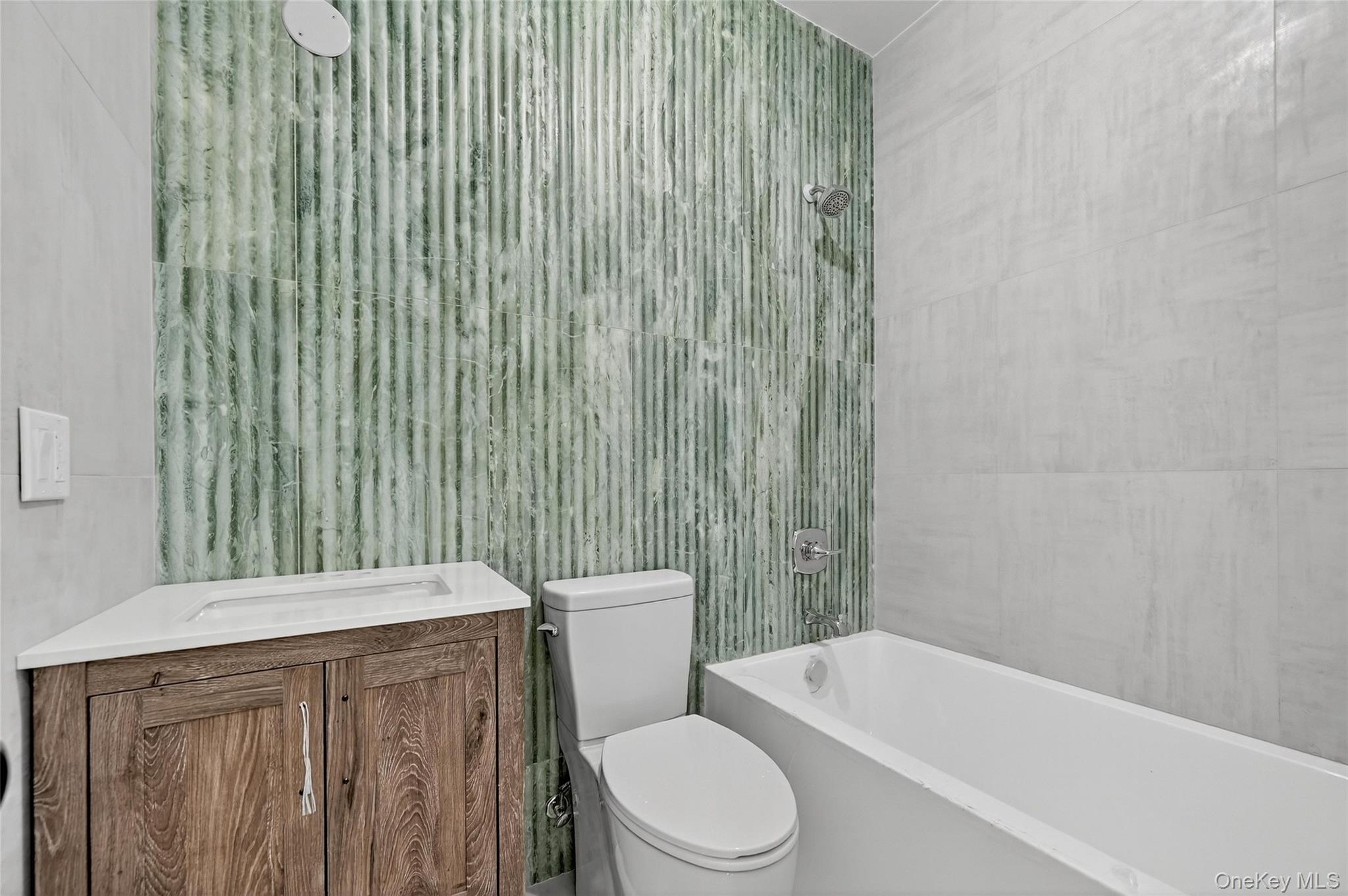 6 Milla Lane, Spring Valley, NY 10977