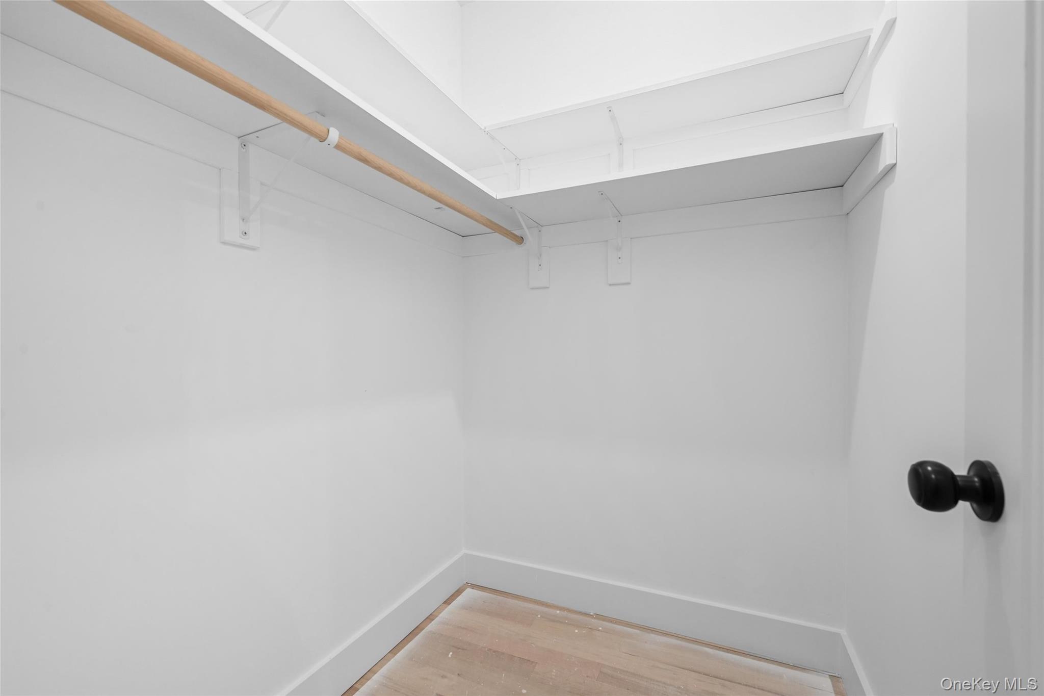 6 Milla Lane, Spring Valley, NY 10977