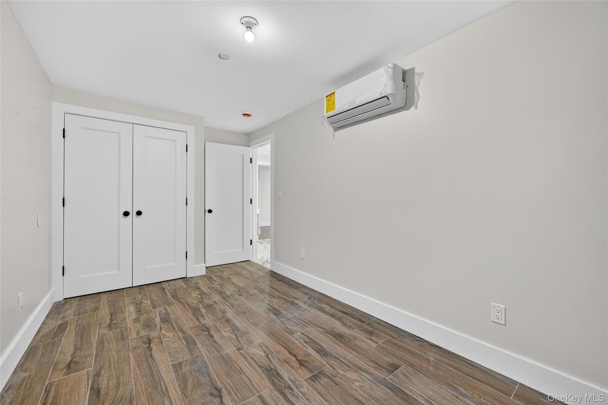 6 Milla Lane, Spring Valley, NY 10977