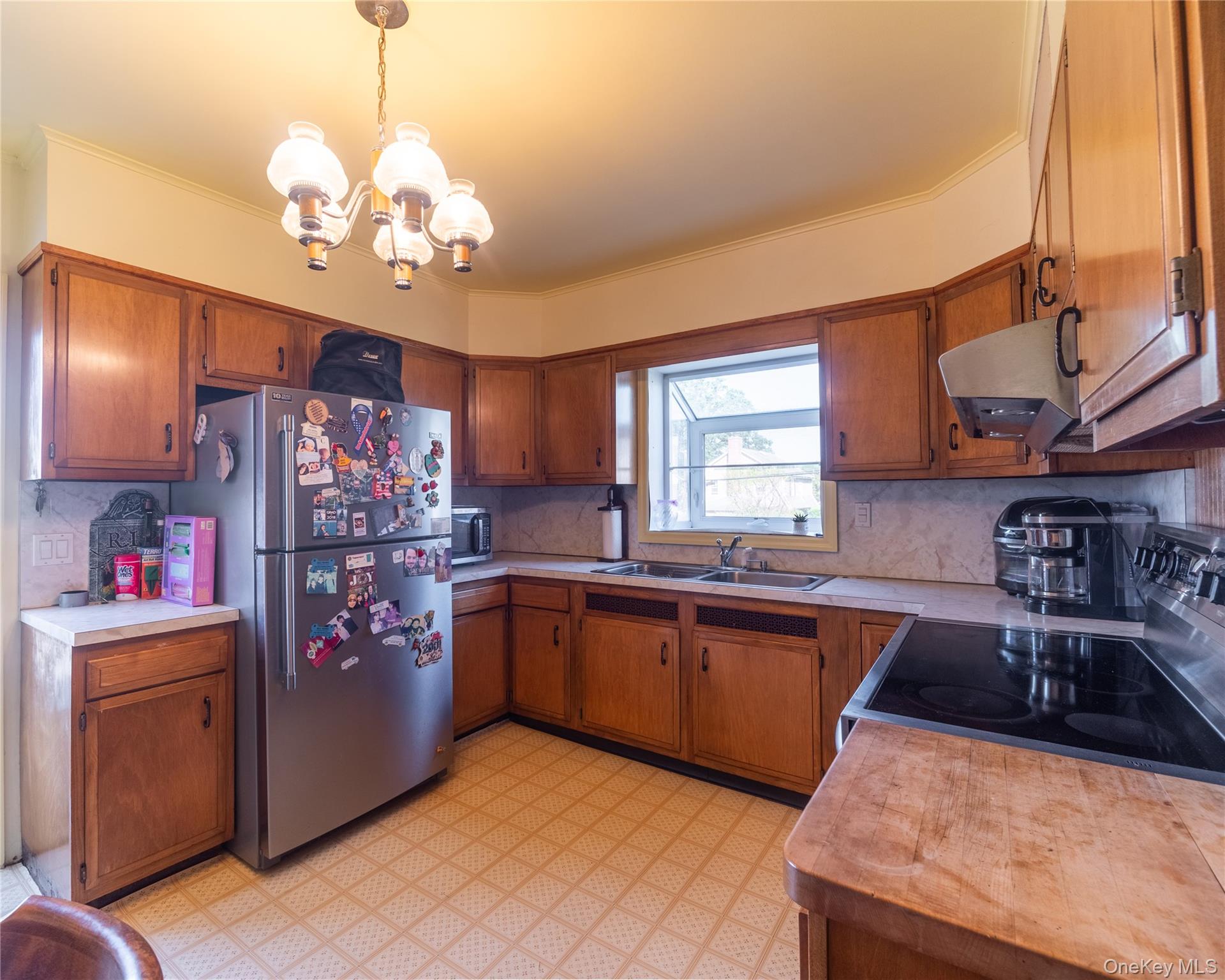 60 Lafayette Drive, Port Chester, NY 10573