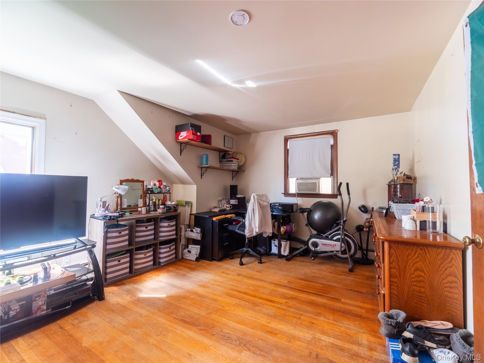 60 Lafayette Drive, Port Chester, NY 10573