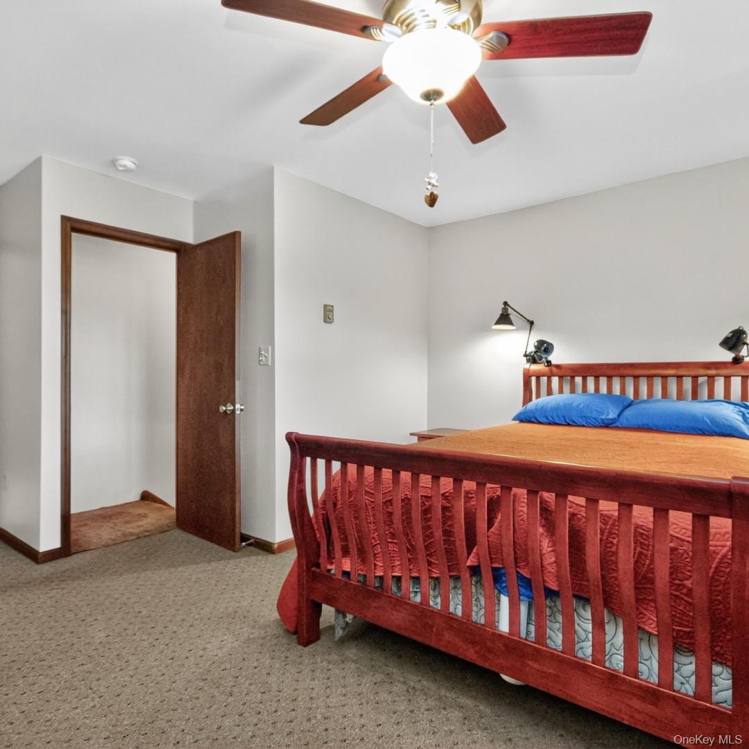 69 Crabby Road, Loch Sheldrake, NY 12759