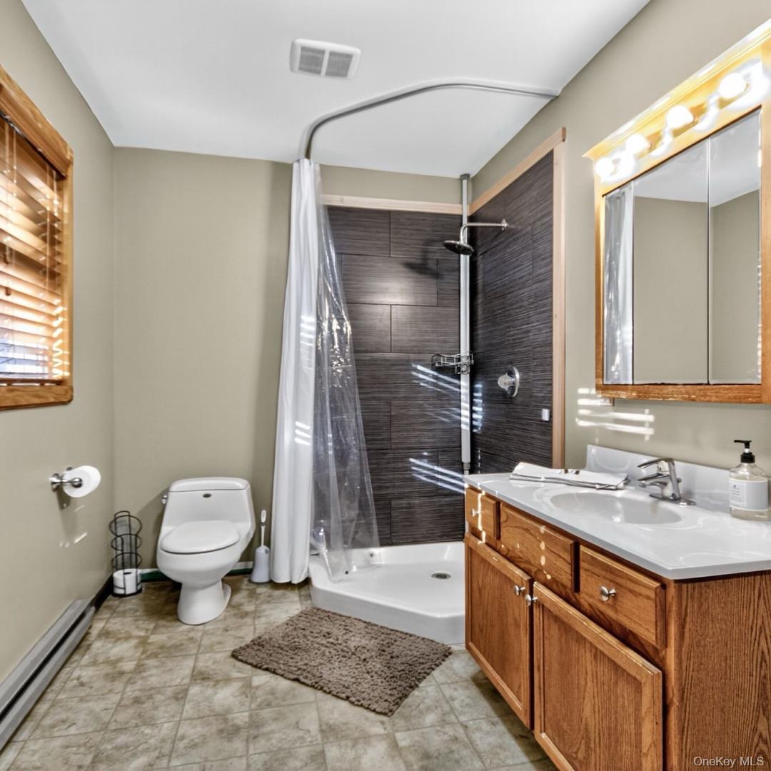 69 Crabby Road, Loch Sheldrake, NY 12759