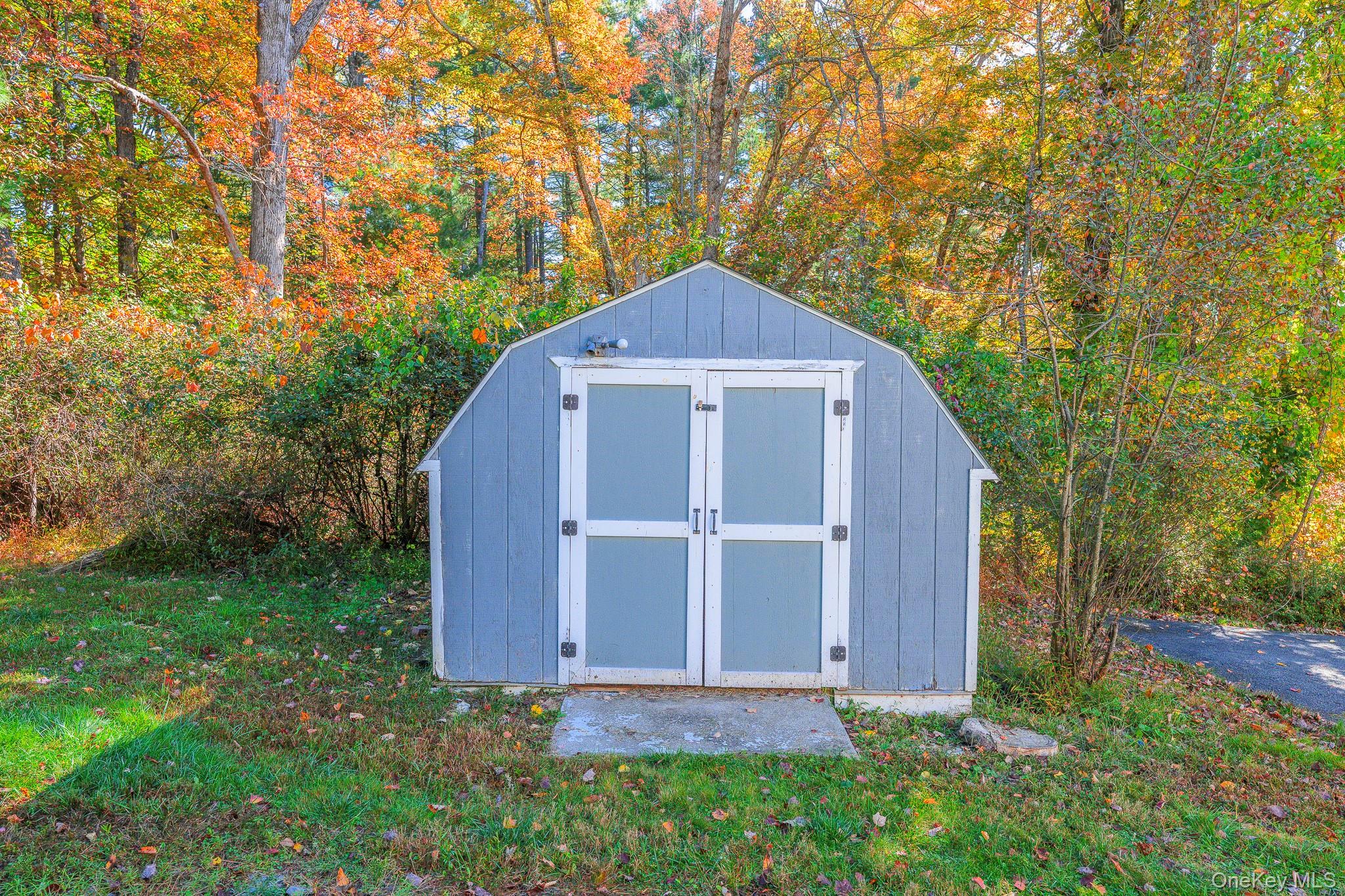 988 County Route 31, Glen Spey, NY 12737