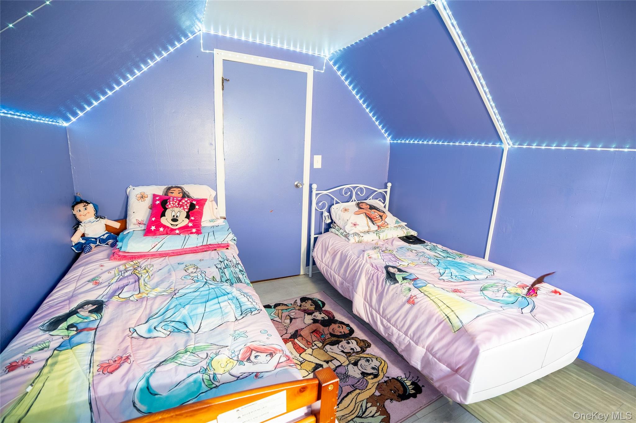 60 32nd Street, Copiague, NY 11726