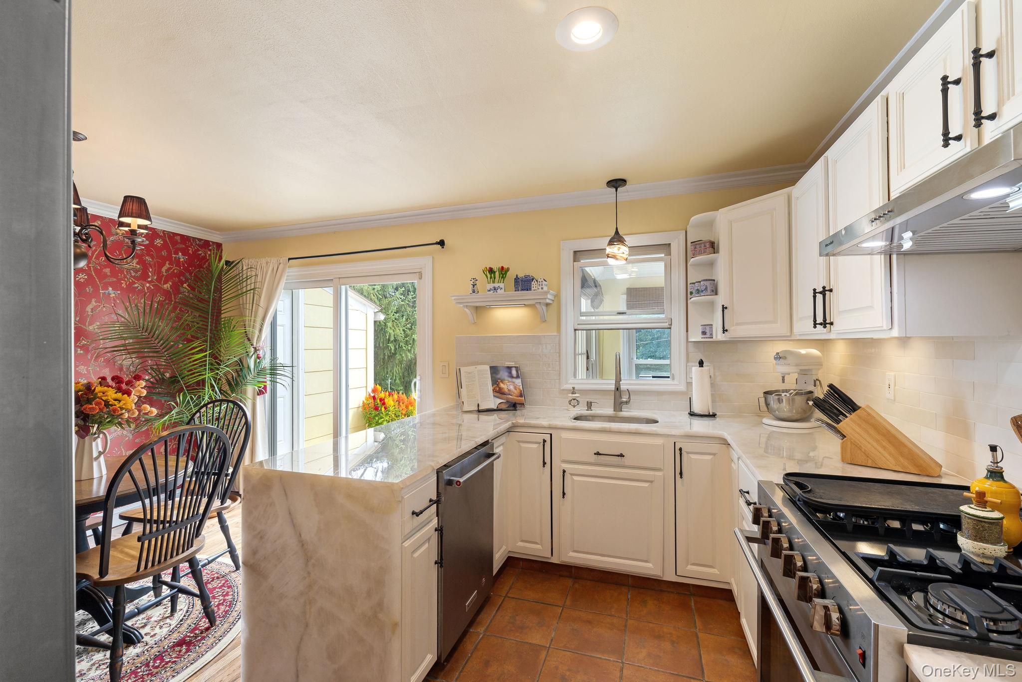 117 Holly Drive, New Windsor, NY 12553