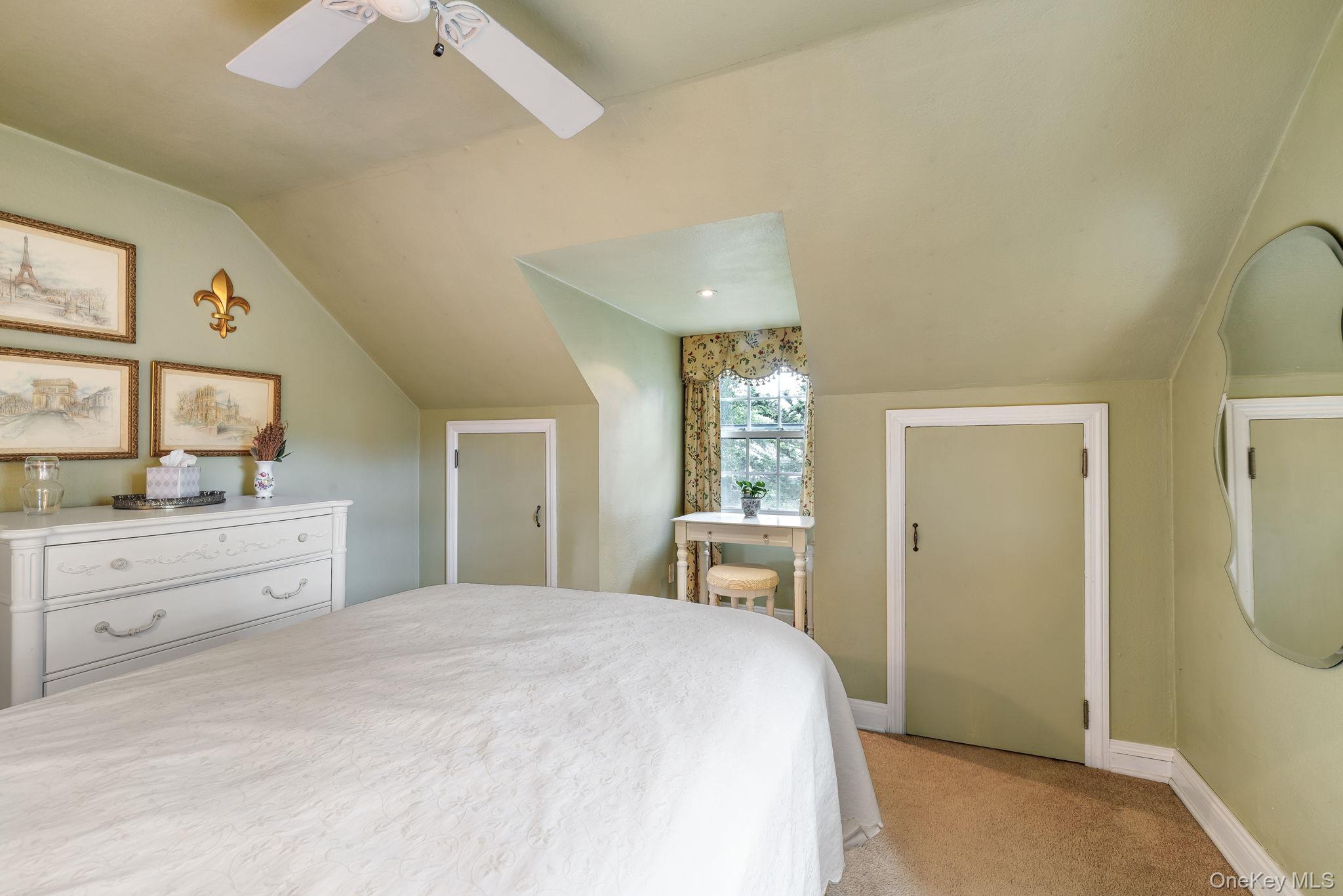 117 Holly Drive, New Windsor, NY 12553