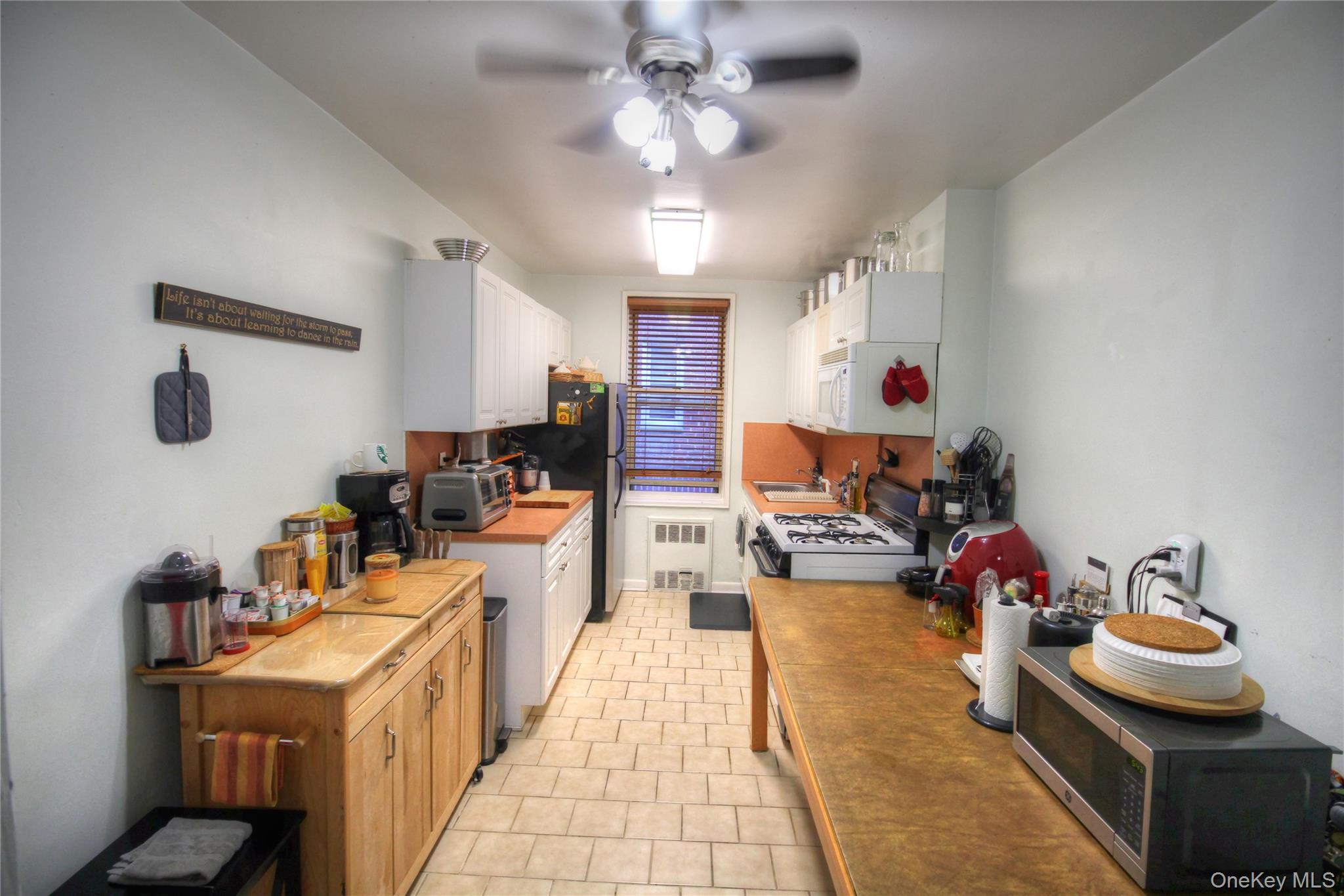 16 Main Street # 2-Q, East Rockaway, NY 11518