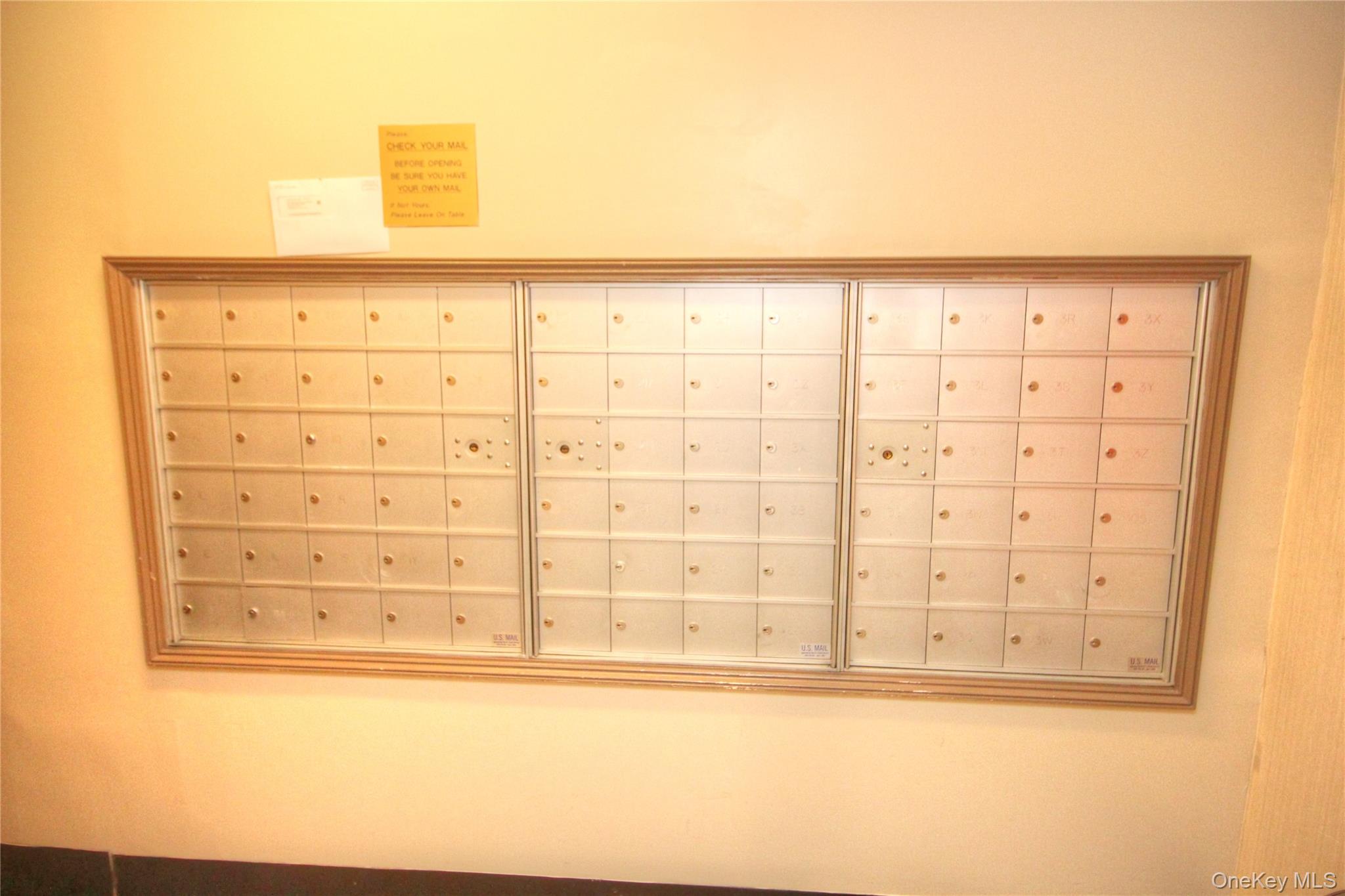 16 Main Street # 2-Q, East Rockaway, NY 11518