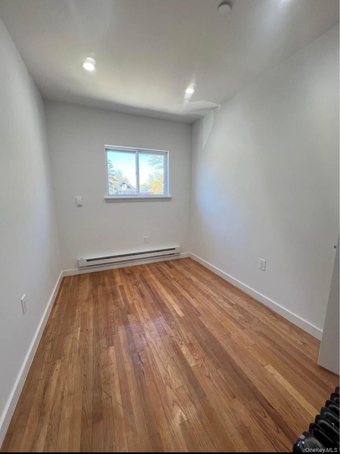 718 Rosedale Avenue, Bronx, NY 10473