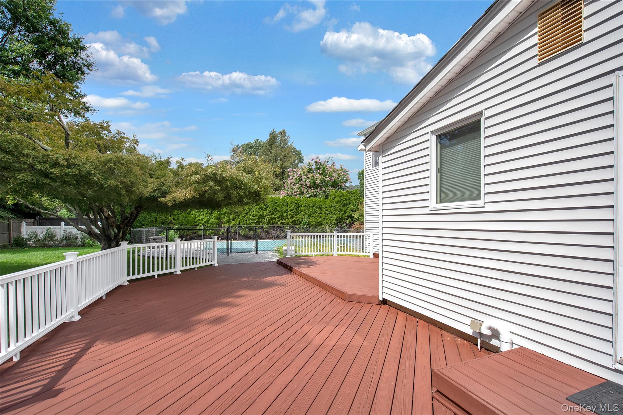 248 5th Street, Saint James, NY 11780