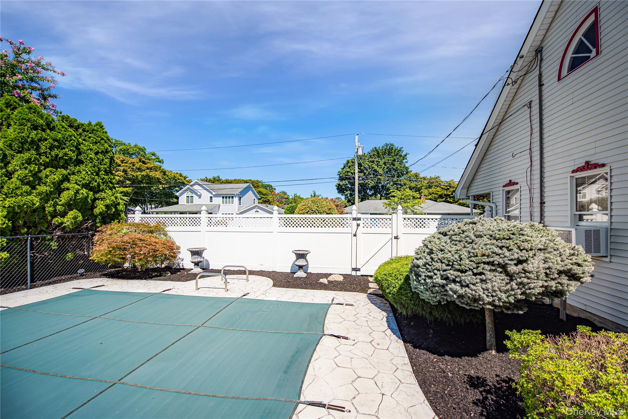 248 5th Street, Saint James, NY 11780