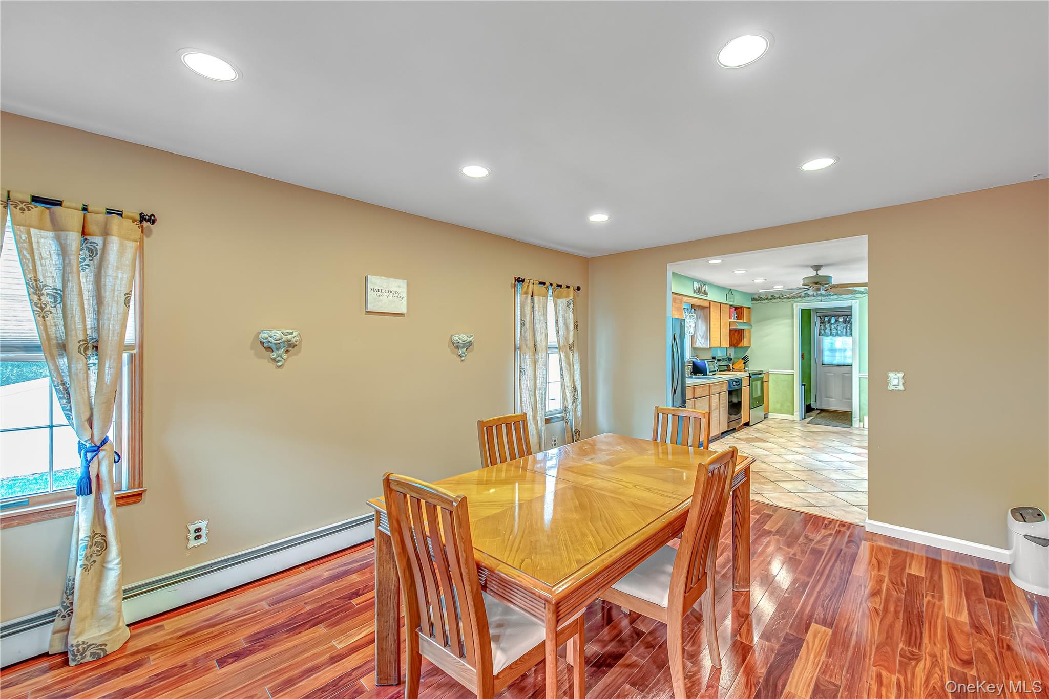 248 5th Street, Saint James, NY 11780