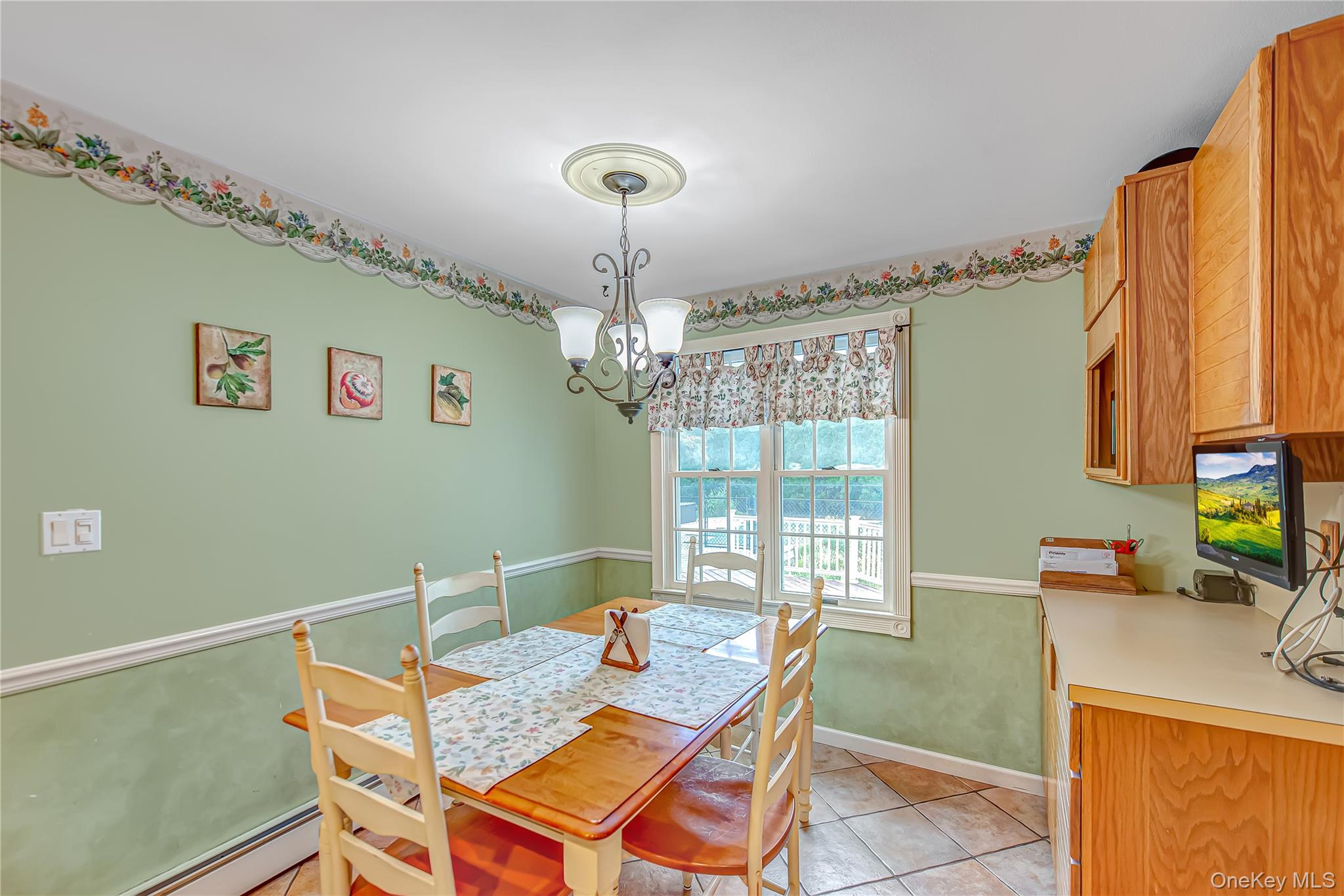 248 5th Street, Saint James, NY 11780