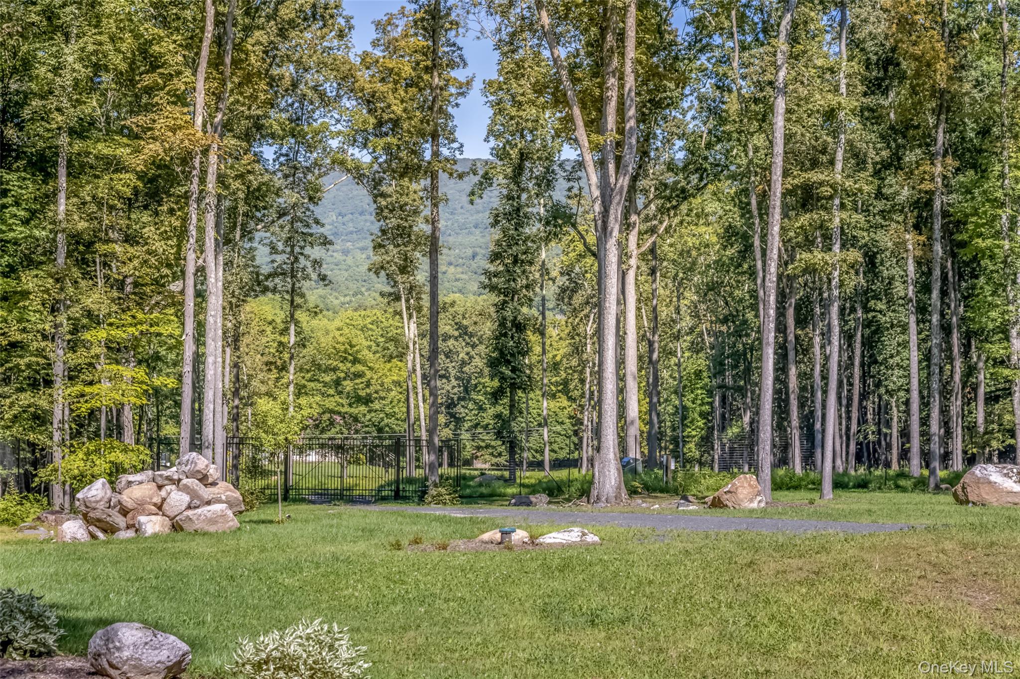 621 Decker Road, Wallkill, NY 12589