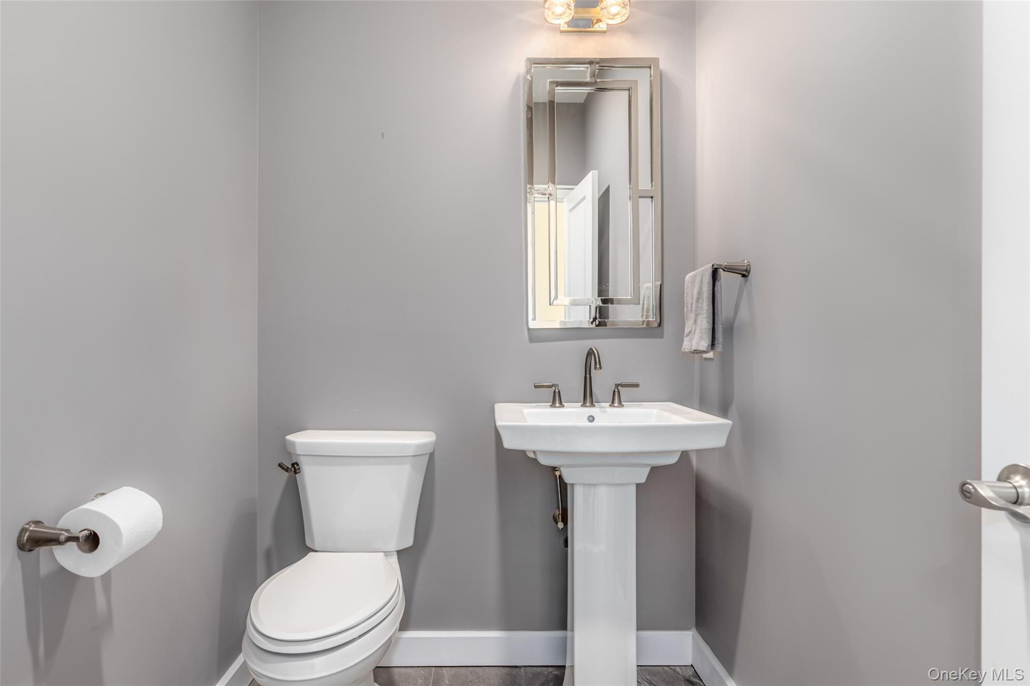 621 Decker Road, Wallkill, NY 12589