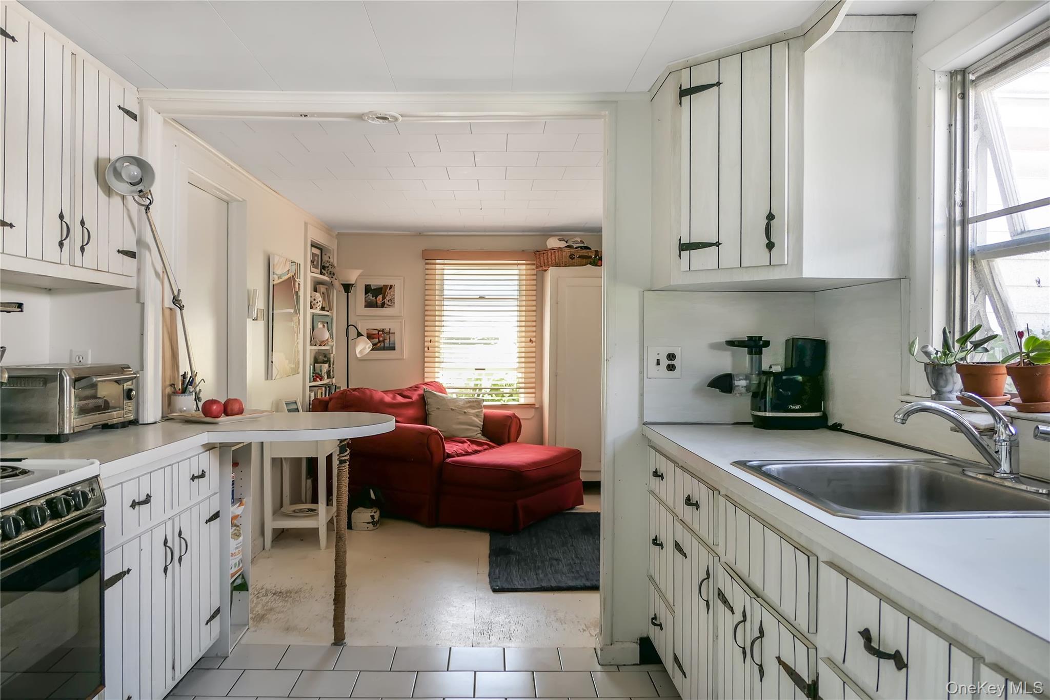 13 Bell Street, Bellport Village, NY 11713