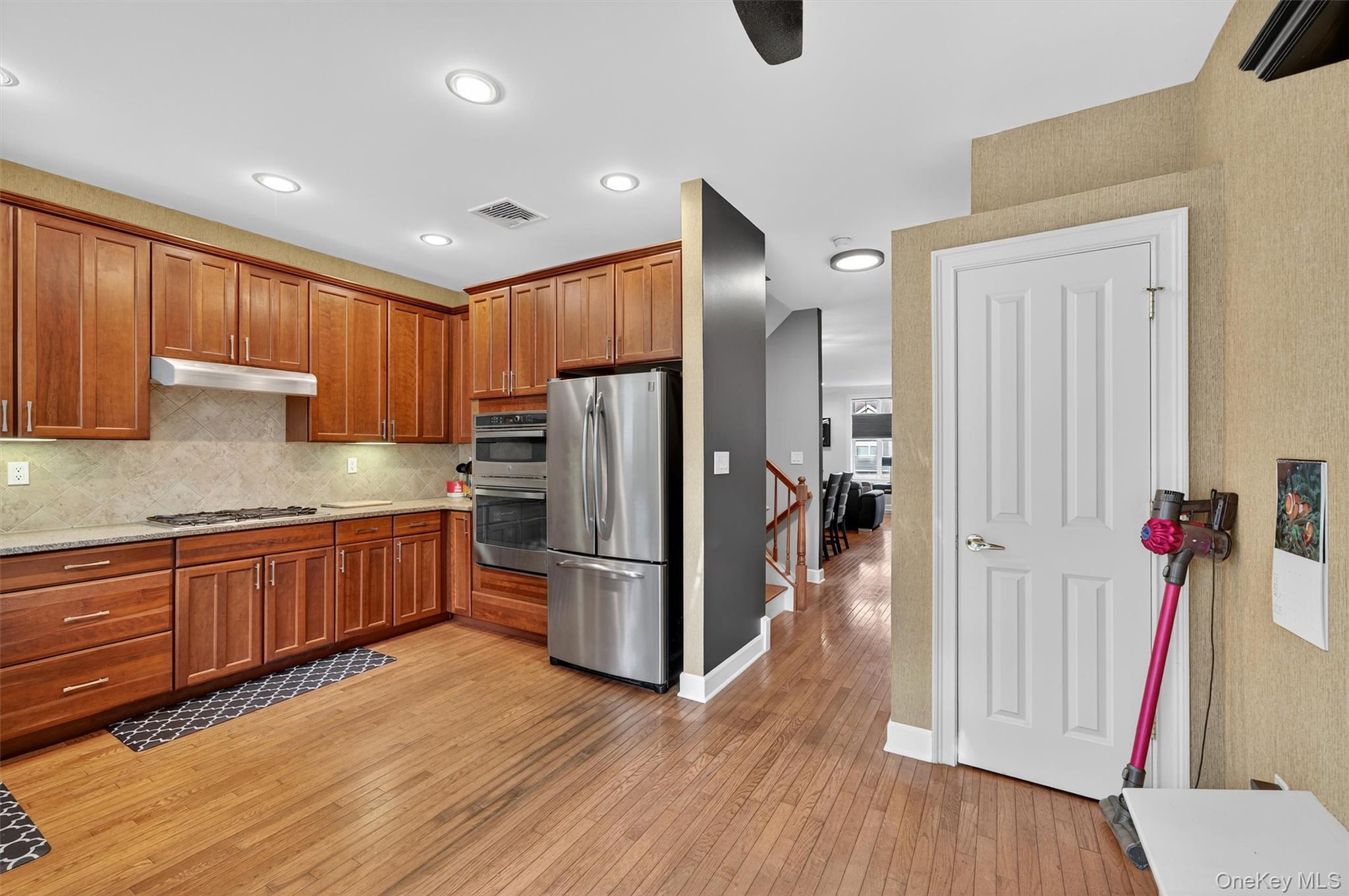 4 Putters Way, Middletown, NY 10940