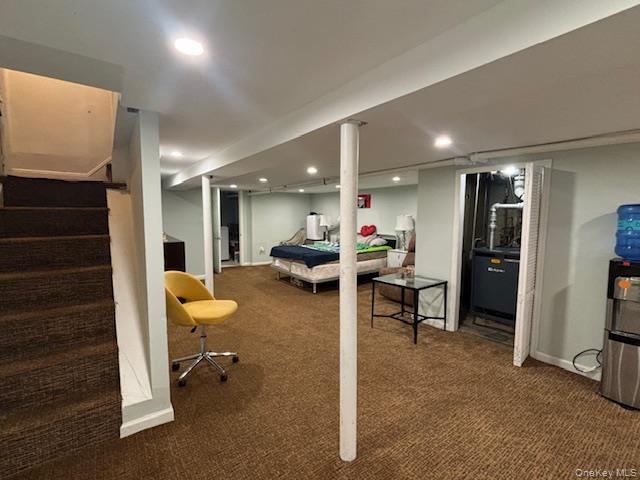 452 Macatee Place, Mineola, NY 11501