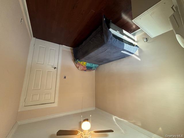 452 Macatee Place, Mineola, NY 11501