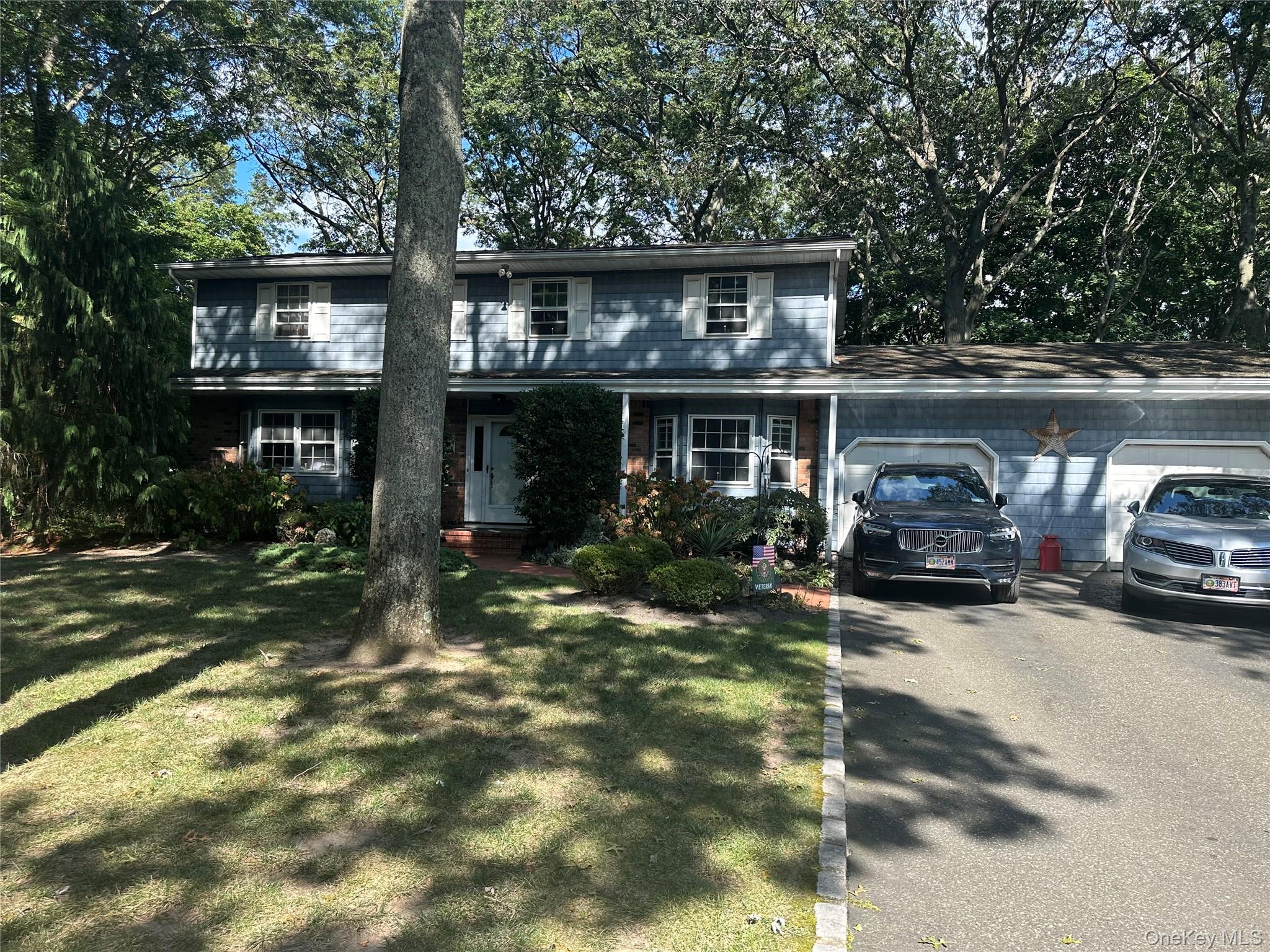 3 Wedgewood Court, Miller Place, NY 11764