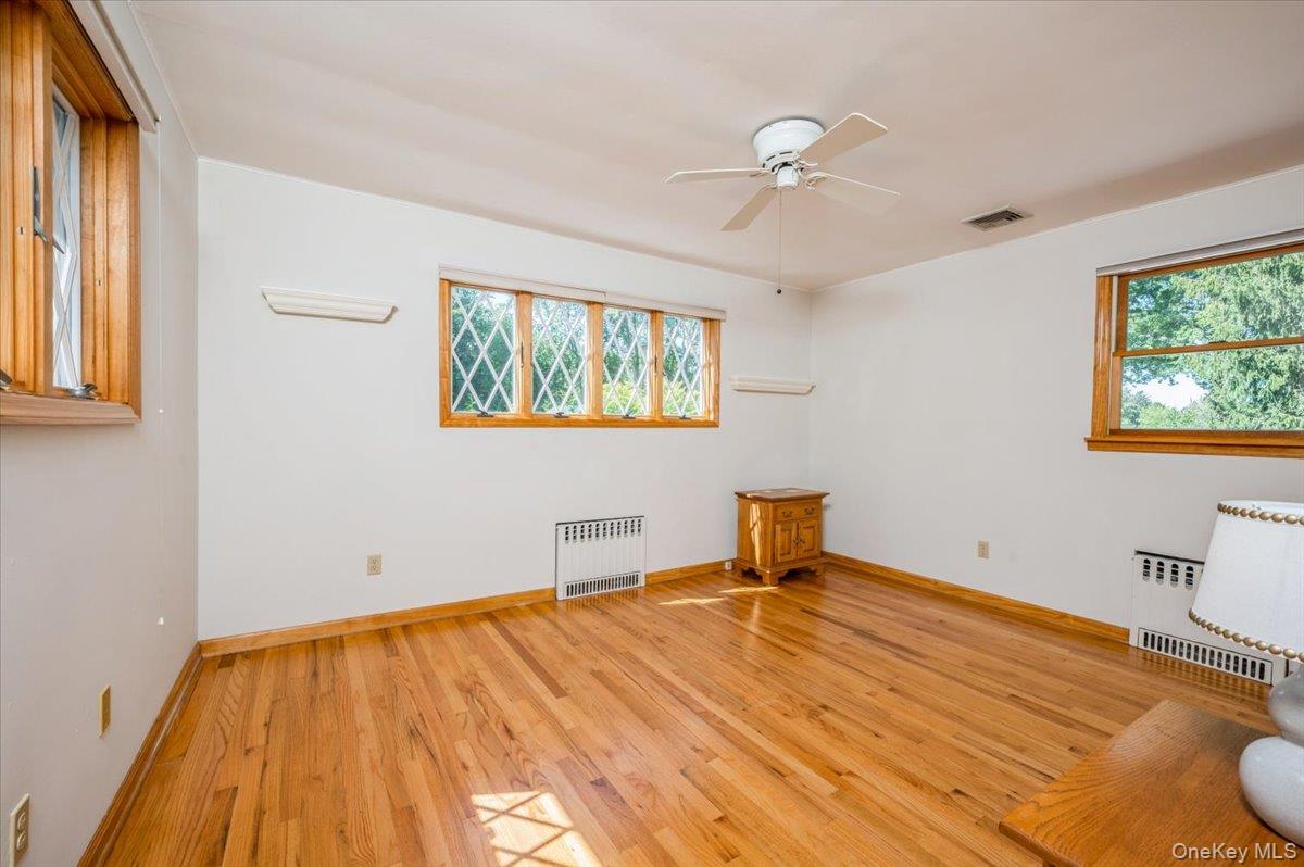 25 Lowerre Place, Valley Cottage, NY 10989