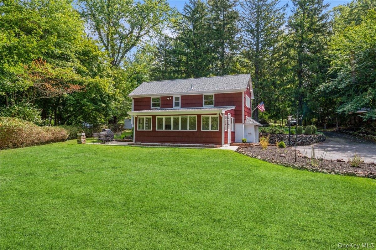 25 Lowerre Place, Valley Cottage, NY 10989