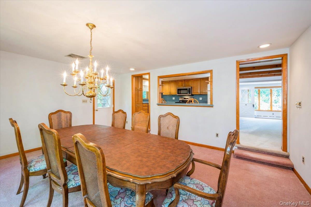 25 Lowerre Place, Valley Cottage, NY 10989