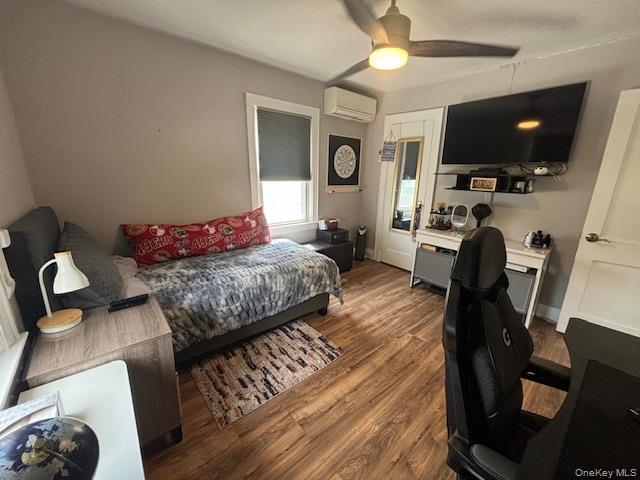 456 Macatee Place, Mineola, NY 11501