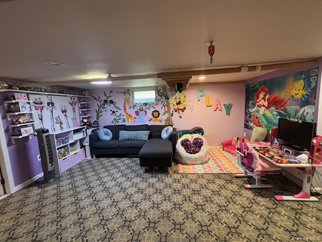 456 Macatee Place, Mineola, NY 11501