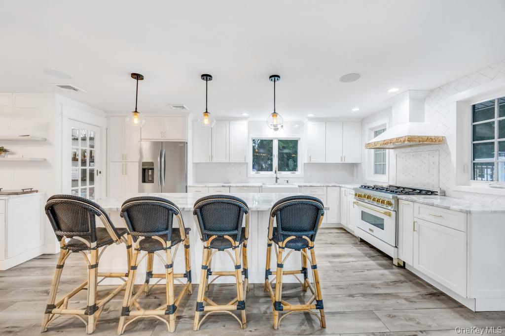 532 Ocean Avenue, Oakdale, NY 11769