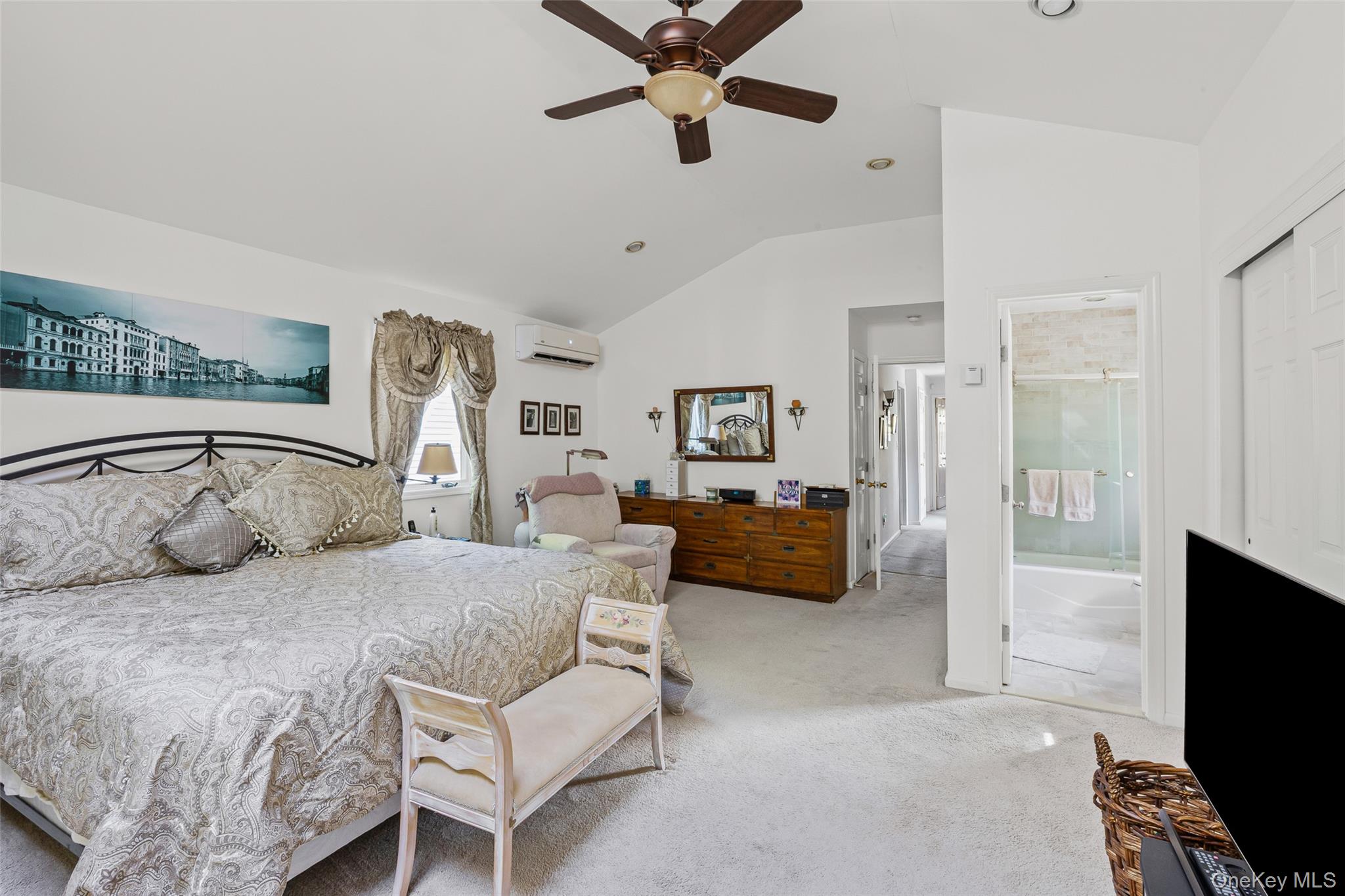 23 Nassau Road, Great Neck, NY 11021