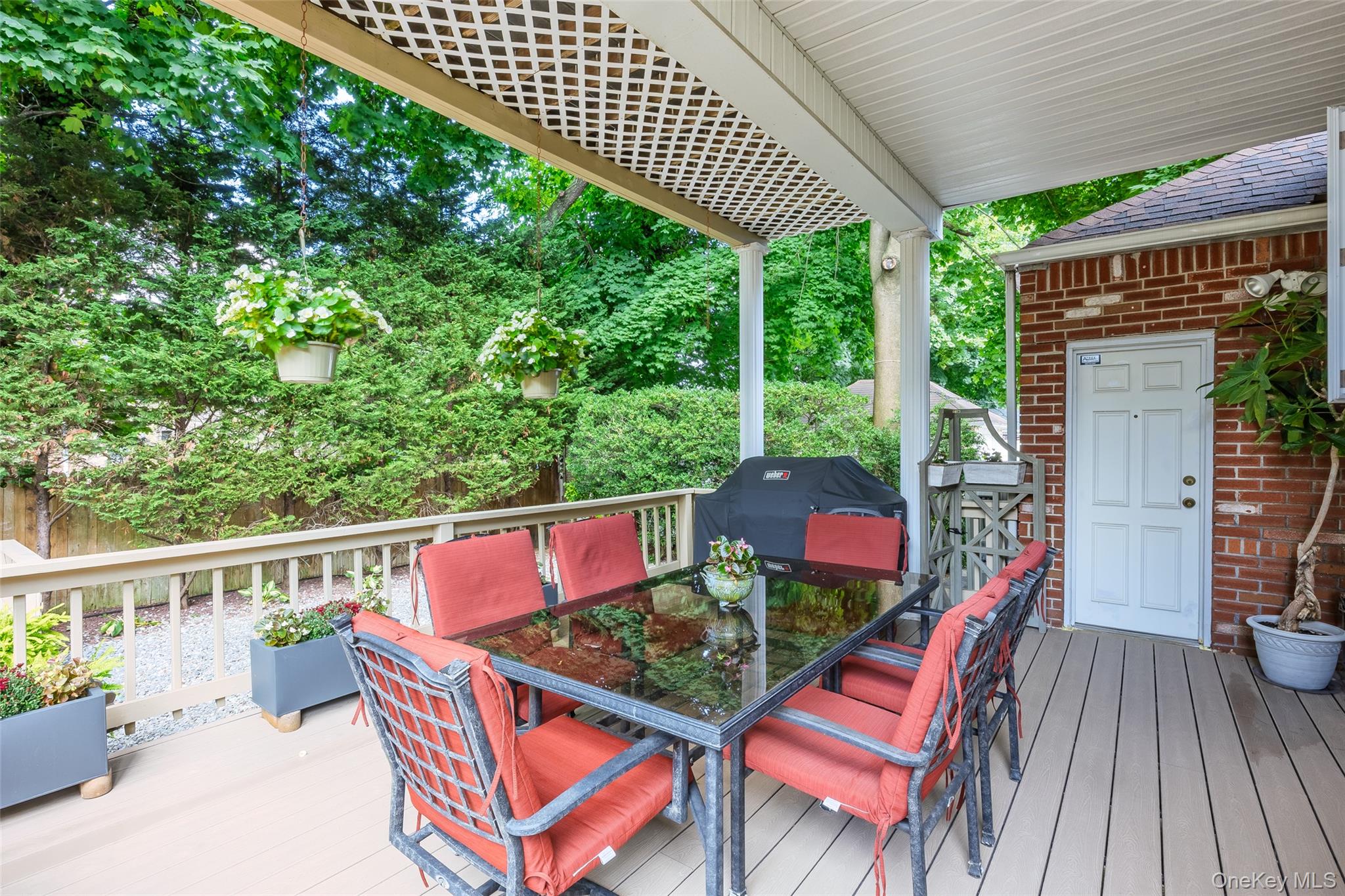 23 Nassau Road, Great Neck, NY 11021